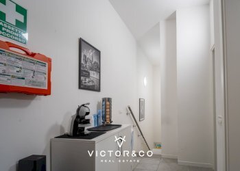 RBB03571-HDR.jpg - Ufficio Via Ettore Perrone snc, Novara - foto 23