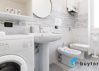Four-room apartment Corso Cristoforo Colombo, Milano - photo 11