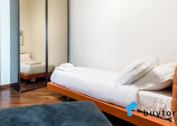 Four-room apartment Corso Cristoforo Colombo, Milano - photo 18