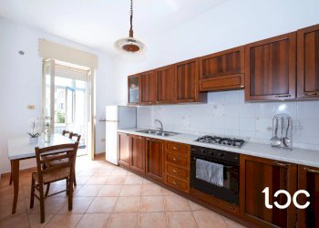 Four-room apartment Sassari - photo 5