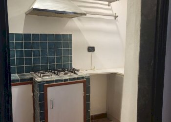 One-room apartment Via San Bernardo, Genova - photo 11