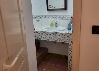 One-room apartment Via San Bernardo, Genova - photo 17