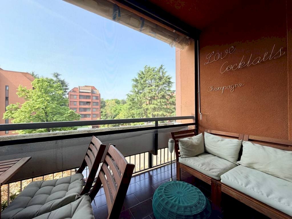 Two-room apartment hamlet Milano 3, Basiglio - photo 1