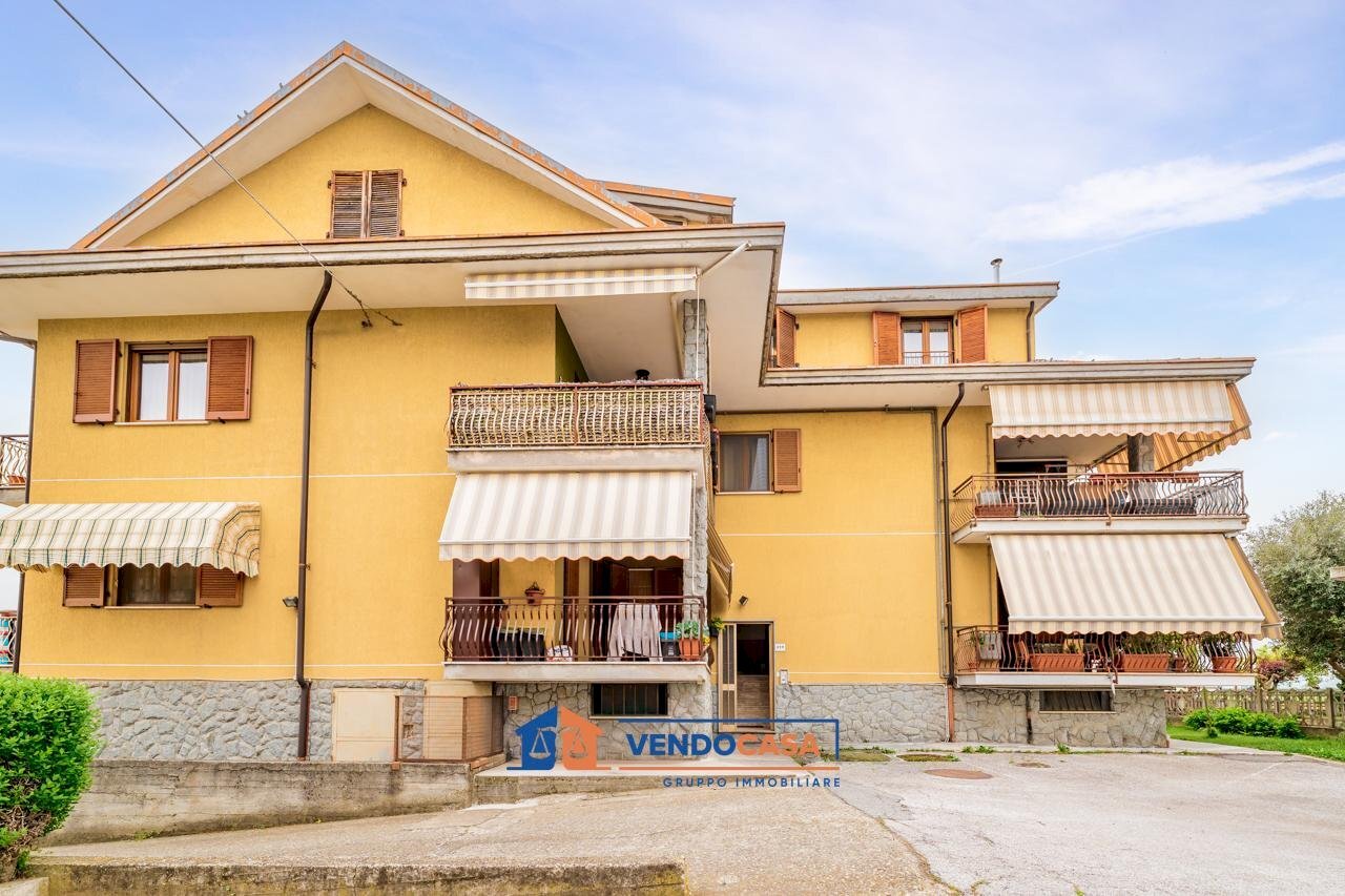 Four-room apartment Centallo - photo 1