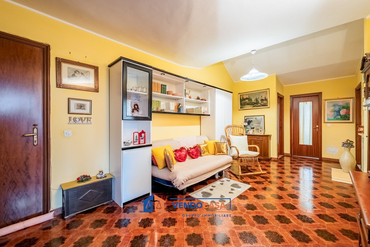 Four-room apartment Centallo - photo 2