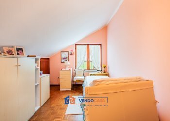 Four-room apartment Centallo - photo 4