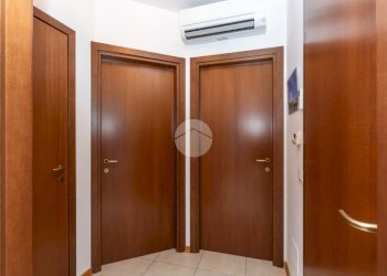Four-room apartment Via Niccolò Tommaseo, Collegno - photo 24