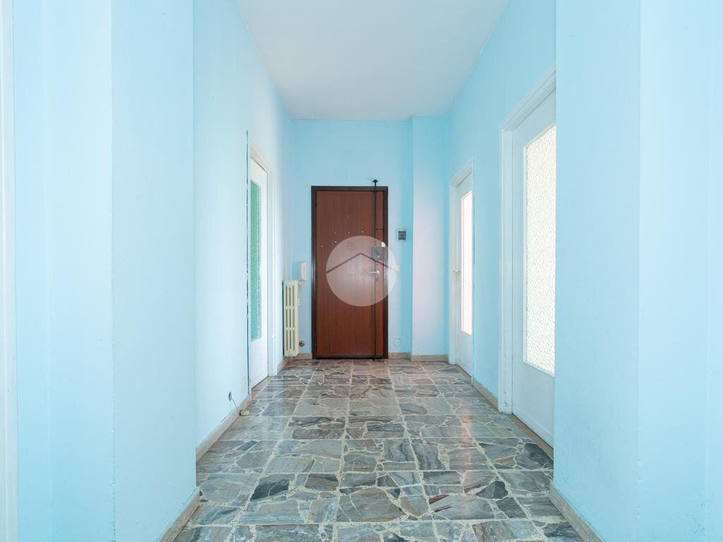 Three-room apartment Via roberto morandi, Druento - photo 2
