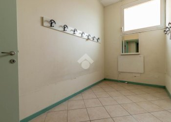 One-room apartment Via Bonfiglioli, Monte San Pietro - photo 6