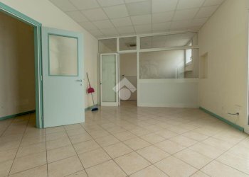 One-room apartment Via Bonfiglioli, Monte San Pietro - photo 8
