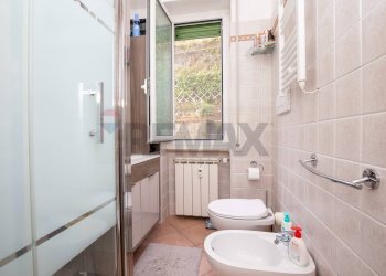 Two-room apartment Pontedecimo, Genova, Genova (neighborhood Pontedecimo) - photo 19