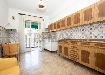 Four-room apartment Pontedecimo, Genova, Genova (neighborhood Pontedecimo) - photo 13