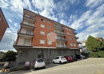 Three-room apartment Via milano, Gassino Torinese - photo 1
