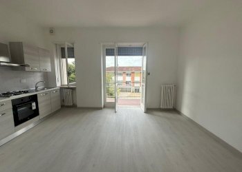 Three-room apartment Via milano, Gassino Torinese - photo 2