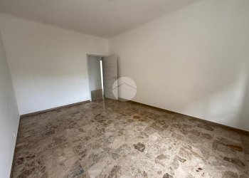 Three-room apartment Via milano, Gassino Torinese - photo 16