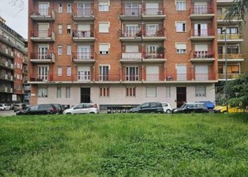 Trilocale Torino (zona Santa Rita) - foto 2