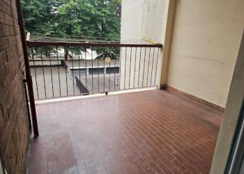 Trilocale Torino (zona Santa Rita) - foto 6