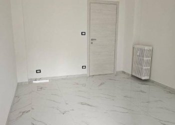Trilocale Torino (zona Santa Rita) - foto 14