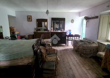 Four-room apartment Via Cernesio, Ceres - photo 5