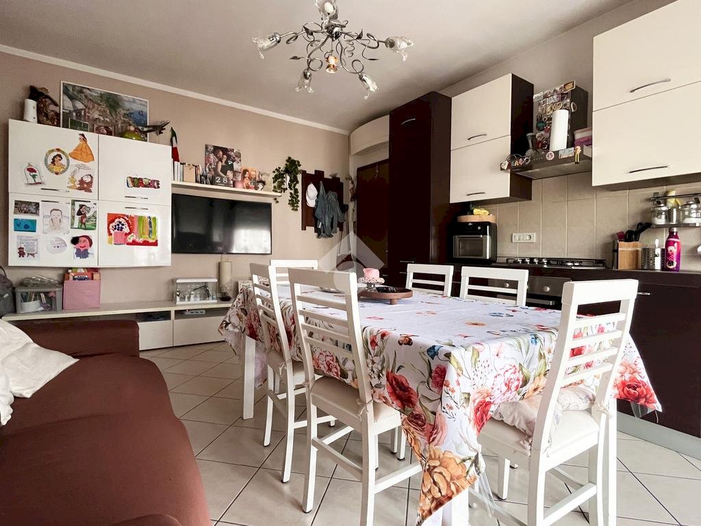 Three-room apartment Via Prov. Circonvallazione, Molinella - photo 2