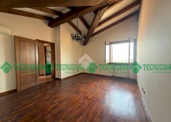 Attic Via Prada, Vignola - photo 19