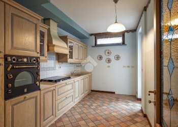 Apartment Via grazia deledda, Chieri - photo 7