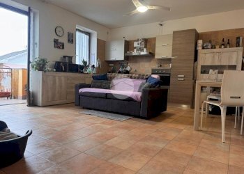 Two-room apartment Via Asiago, Volvera - photo 1