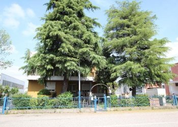 Capannone Calderara di Reno - foto 1