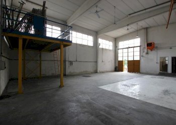 Capannone Calderara di Reno - foto 11