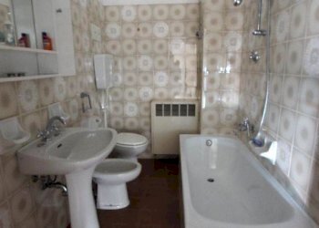 Capannone Calderara di Reno - foto 38