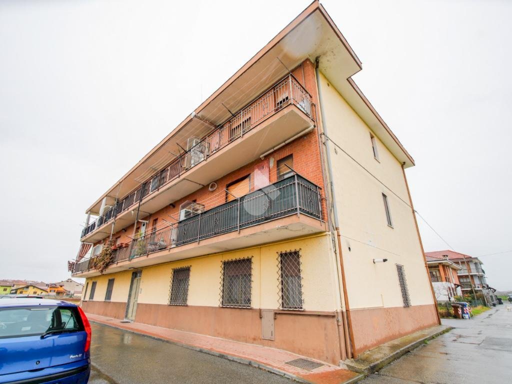 Two-room apartment Vicolo Pavonesche, Bosconero - photo 1