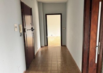 Two-room apartment Vicolo Pavonesche, Bosconero - photo 11