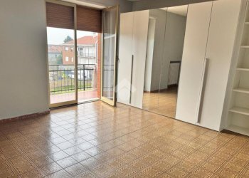 Two-room apartment Vicolo Pavonesche, Bosconero - photo 12