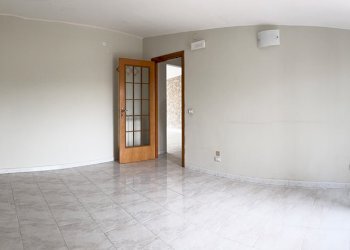 Trilocale via Lago Patria, 114, Giugliano in Campania - foto 9