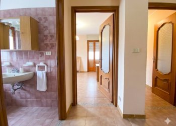 Casa indipendente Via Contrada Gelata, 26, Villar San Costanzo - foto 11