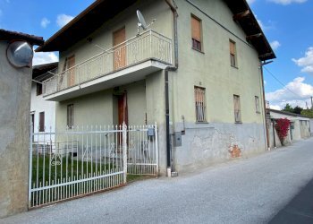 Casa indipendente Via Contrada Gelata, 26, Villar San Costanzo - foto 17