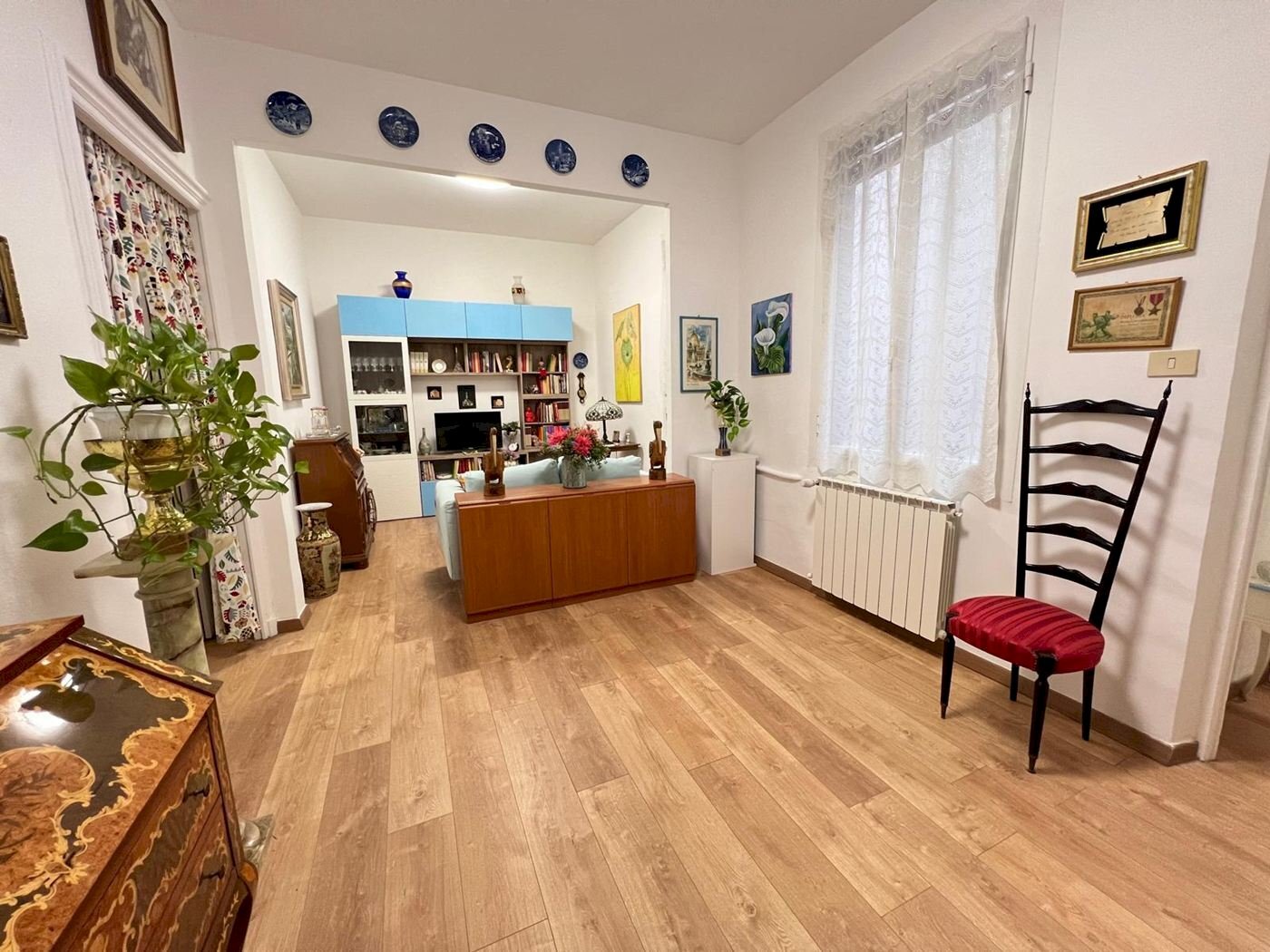 Four-room apartment VIA MERANO, Genova (neighborhood Sestri Ponente) - photo 2