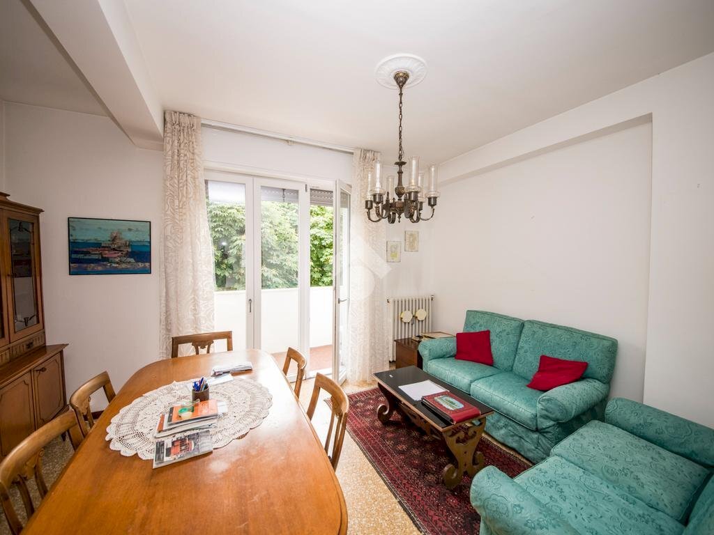 Four-room apartment Via Rimini, Milano (neighborhood Moncucco) - photo 2