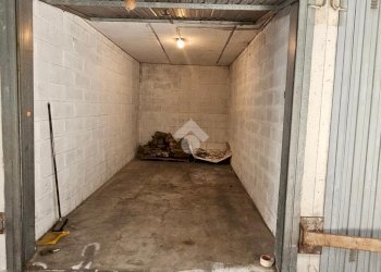 Box Via costantino baroni, Milano (zona Gratosoglio) - foto 4