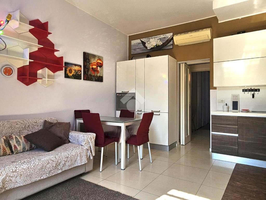 Two-room apartment Via dei missaglia, Milano (neighborhood Chiesa Rossa) - photo 1