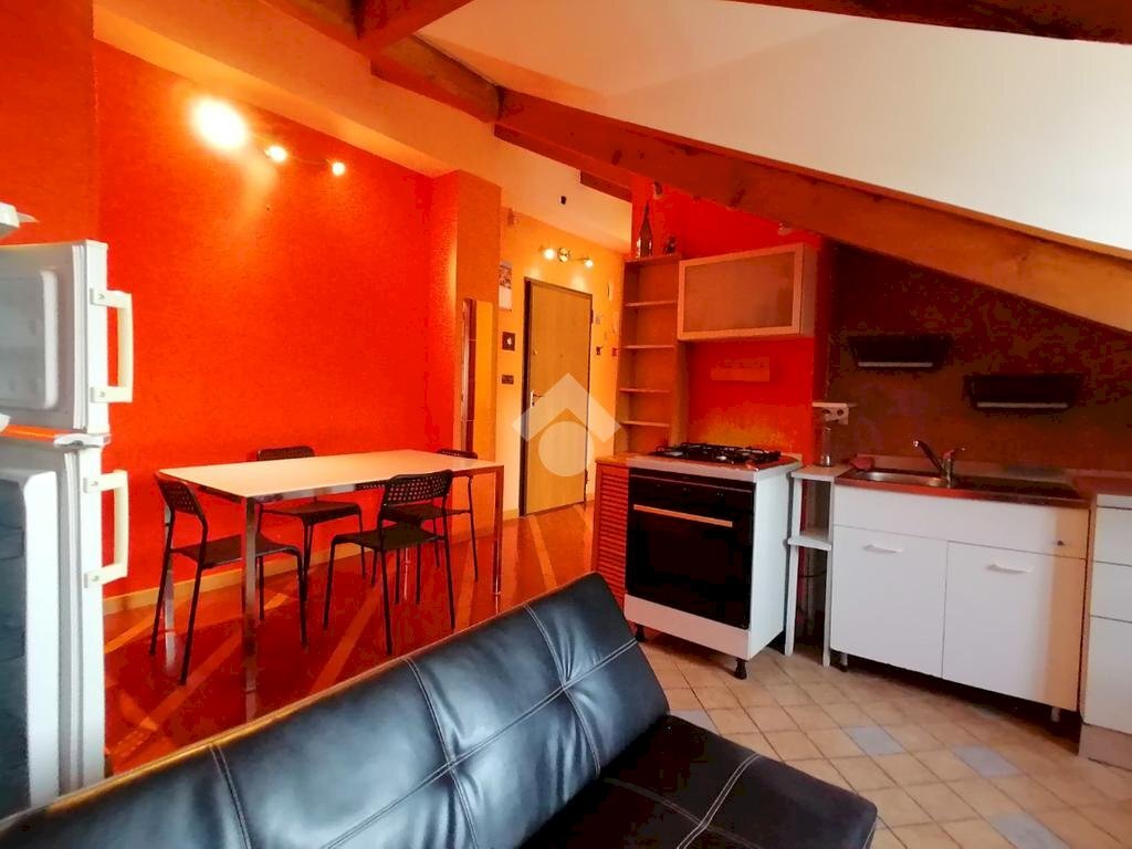 Attic Via Testona, Torino (neighborhood Nizza Millefonti) - photo 1