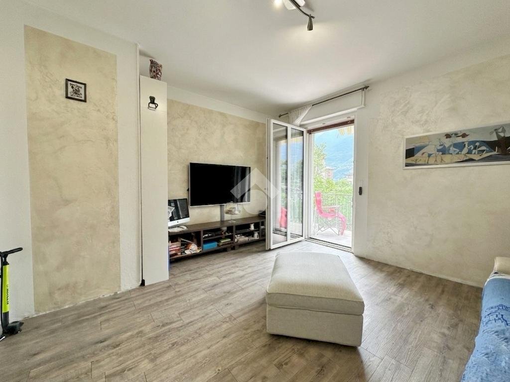 Four-room apartment Viale europa, Aosta - photo 2