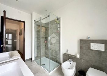 Four-room apartment Viale europa, Aosta - photo 17