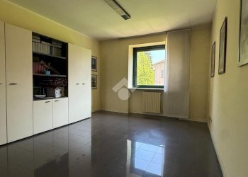 Apartment Vicolo Goito, Asti - photo 3