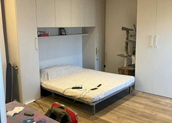 One-room apartment Cuneo (neighborhood Centro) - photo 3