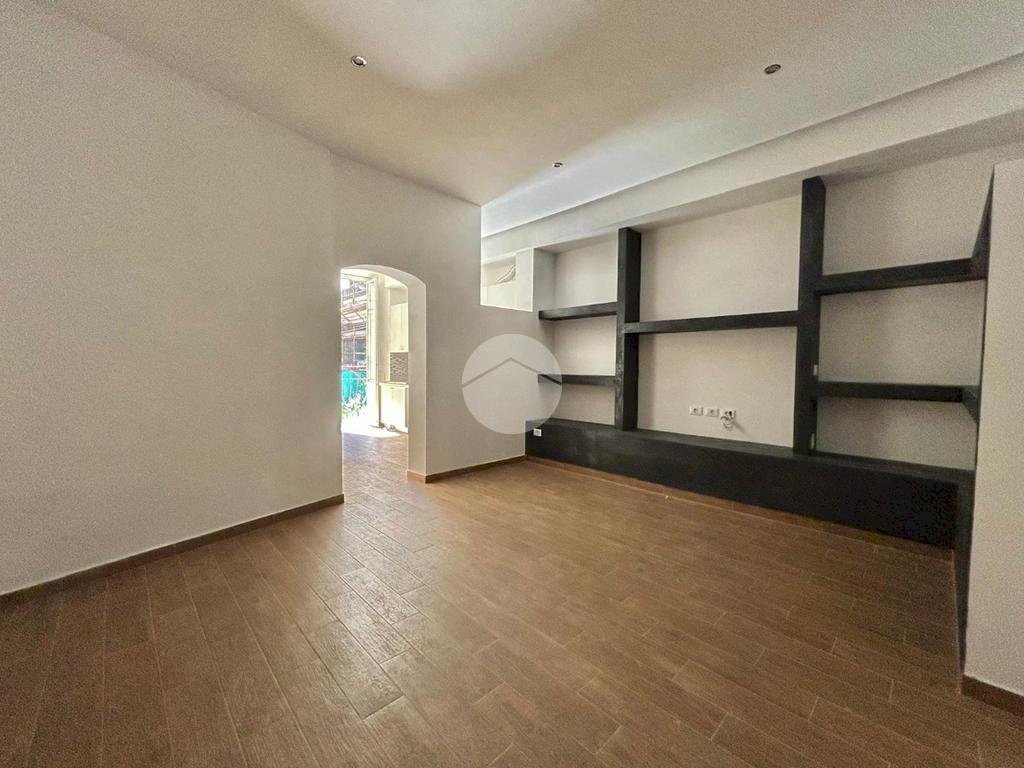 Two-room apartment Via Anton Giulio Barrili, Savona - photo 3
