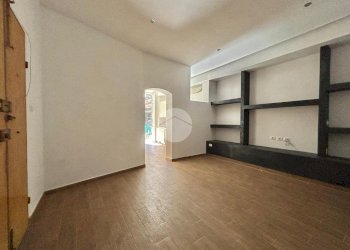 Two-room apartment Via Anton Giulio Barrili, Savona - photo 5