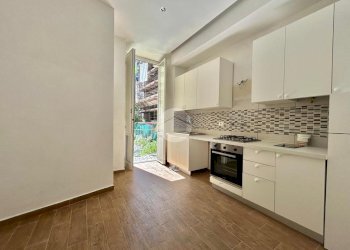 Two-room apartment Via Anton Giulio Barrili, Savona - photo 6