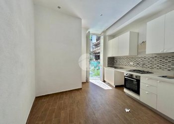 Two-room apartment Via Anton Giulio Barrili, Savona - photo 7