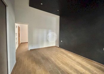 Two-room apartment Via Anton Giulio Barrili, Savona - photo 13